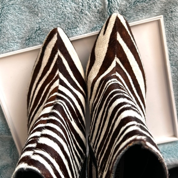 Steve Madden Survey1 Zebra PonyHair Brown/Cream Pointed Toe Ankle Boots Size 7.5 - Picture 12 of 17